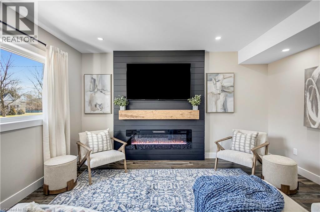 19 Kennedy Street, Brantford, Ontario  N3R 2C7 - Photo 9 - 40813454