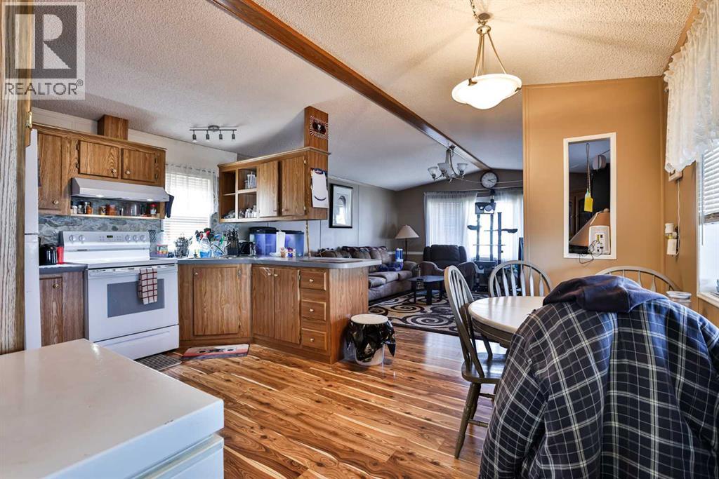 41, 2300 13 Street N, Lethbridge, Alberta  T1M 4E8 - Photo 4 - A2297477