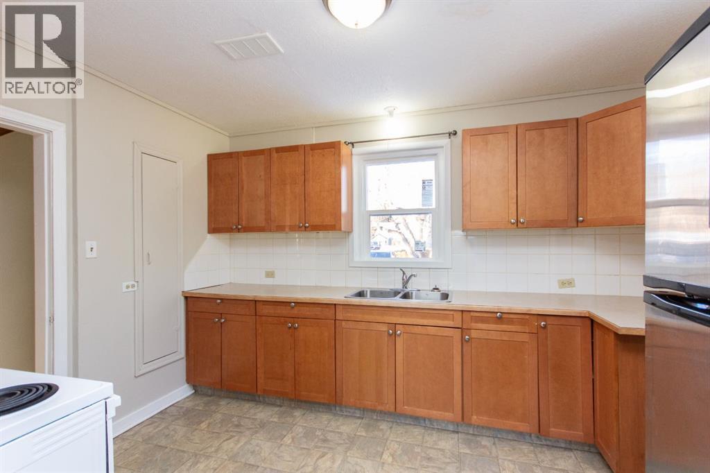 4610 50 Street, Red Deer, Alberta  T4N 1W9 - Photo 7 - A2298697