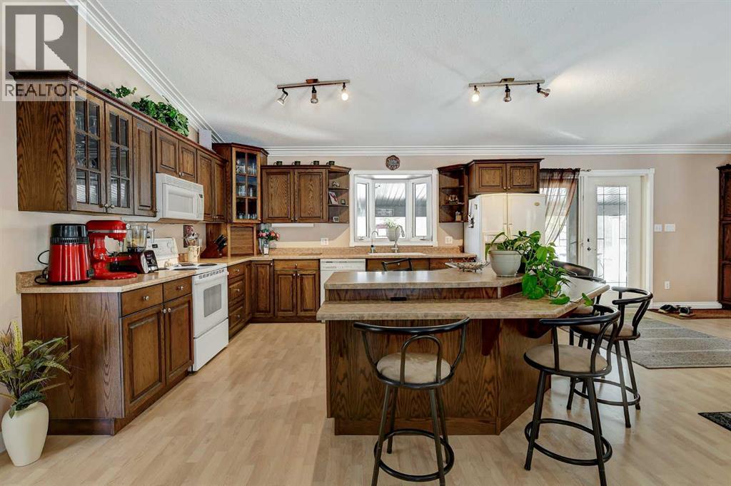 24541 Highway 676, Rural Greenview No. 16, Alberta  T0H 1B0 - Photo 12 - A2292498