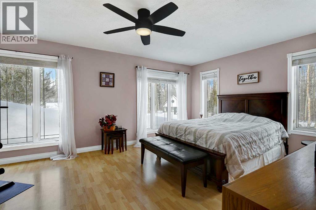 24541 Highway 676, Rural Greenview No. 16, Alberta  T0H 1B0 - Photo 15 - A2292498