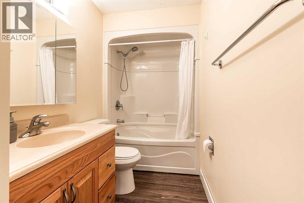 90 Robinson Crescent Se, Medicine Hat, Alberta  T1B 3G3 - Photo 23 - A2297632