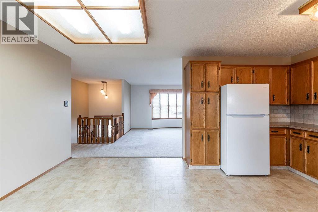 223 Sprague Way Se, Medicine Hat, Alberta  T1B 3L9 - Photo 15 - A2297991