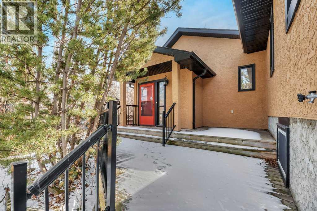 229 5 Avenue, Strathmore, Alberta  T1P 1B7 - Photo 5 - A2298724