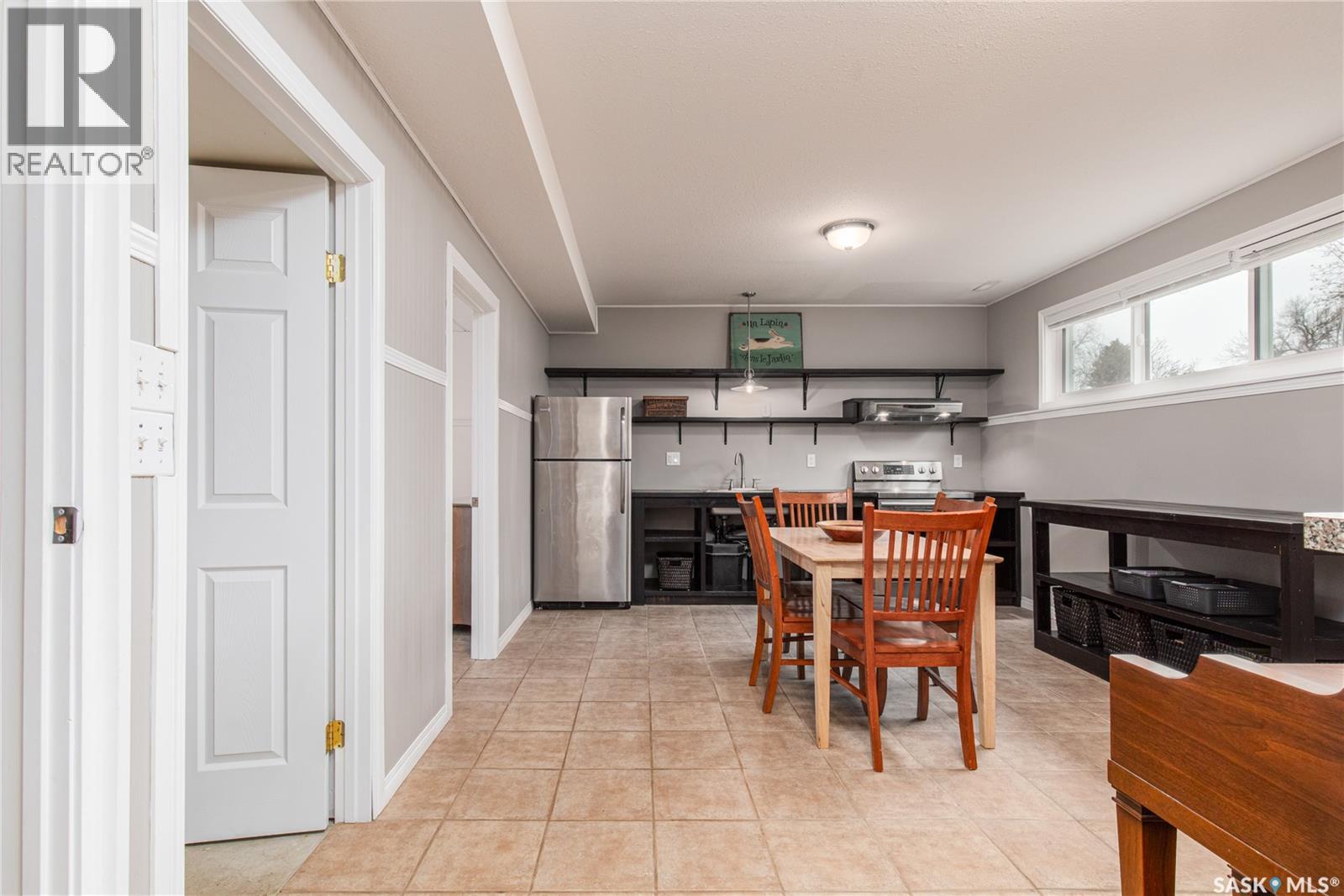 219 Cedar Crescent, Caronport, Saskatchewan  S0H 0S0 - Photo 27 - SK031915