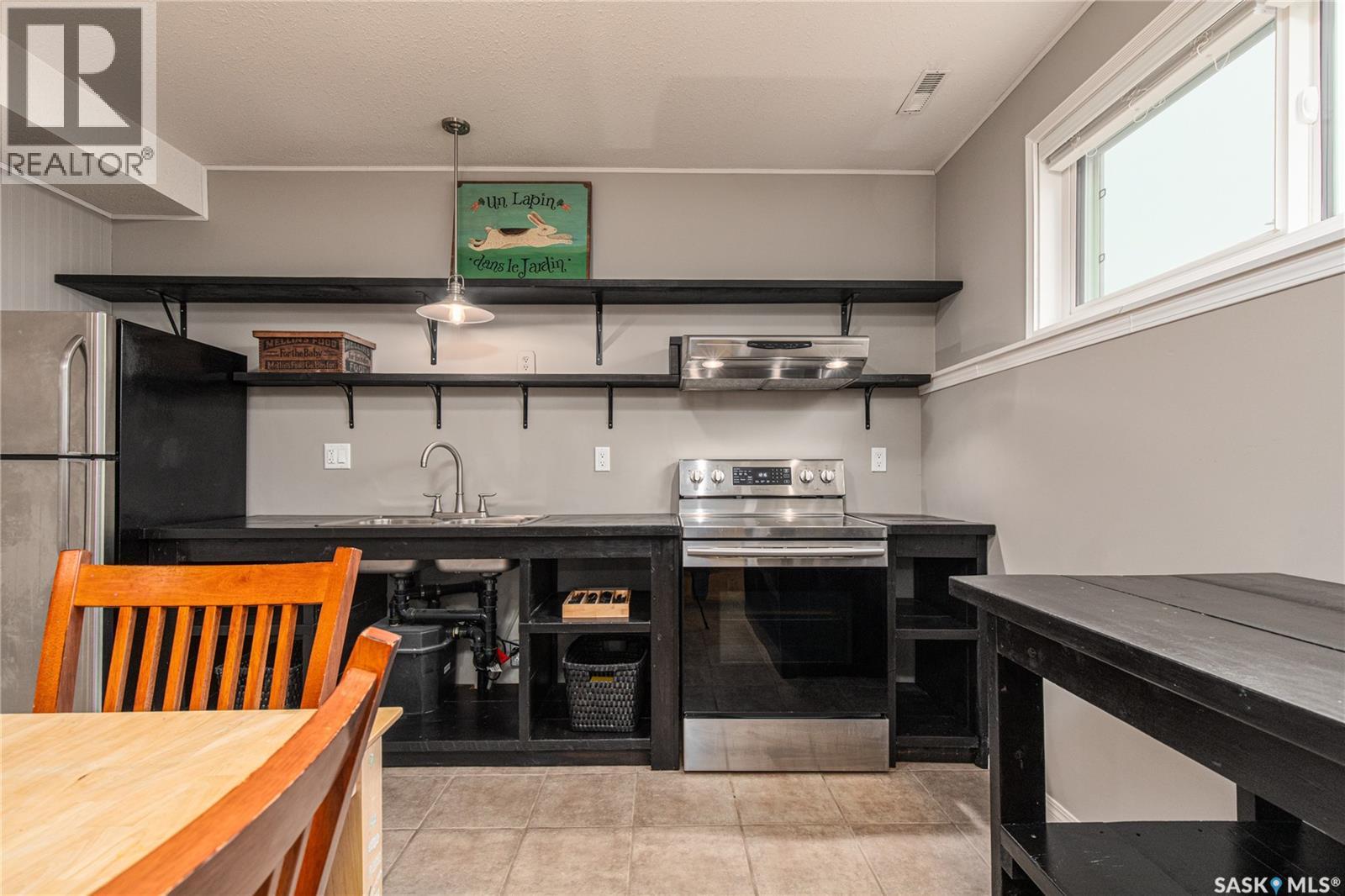 219 Cedar Crescent, Caronport, Saskatchewan  S0H 0S0 - Photo 29 - SK031915