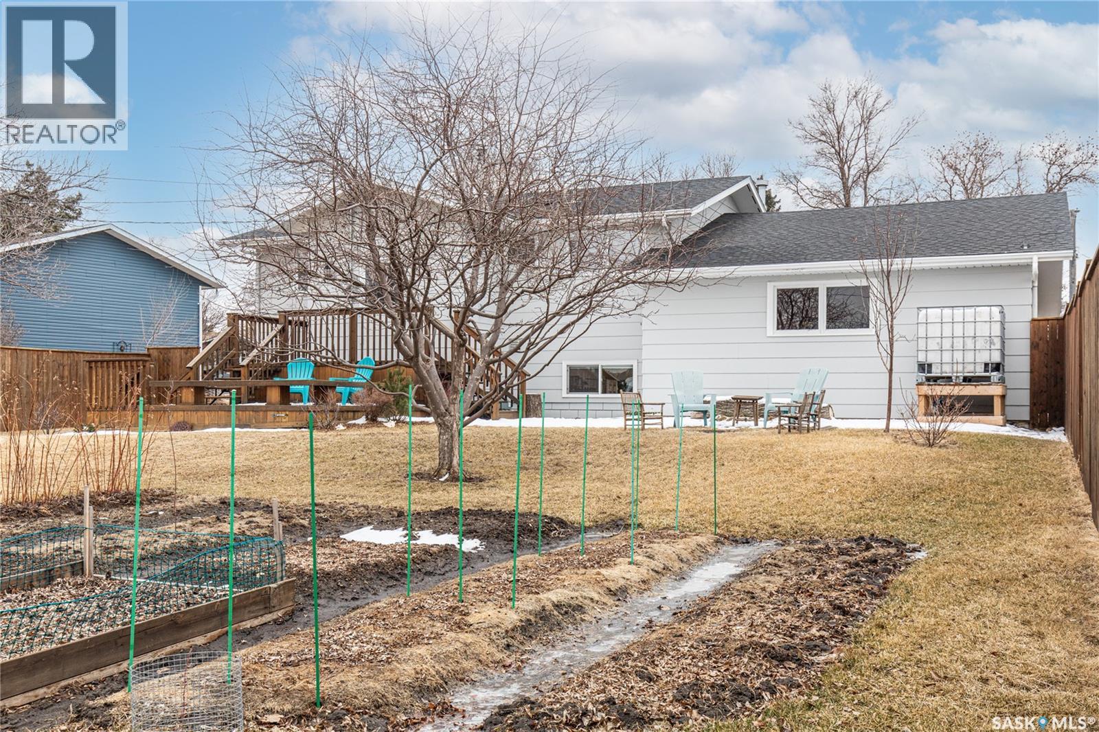 219 Cedar Crescent, Caronport, Saskatchewan  S0H 0S0 - Photo 43 - SK031915