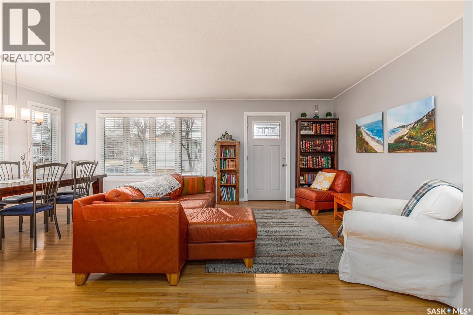 219 Cedar Crescent, Caronport, Saskatchewan  S0H 0S0 - Photo 6 - SK031915