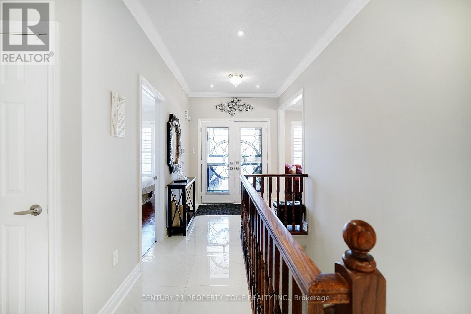 38 Castlegate Boulevard, Brampton (Bram East), Ontario  L6P 2L3 - Photo 2 - W12951540