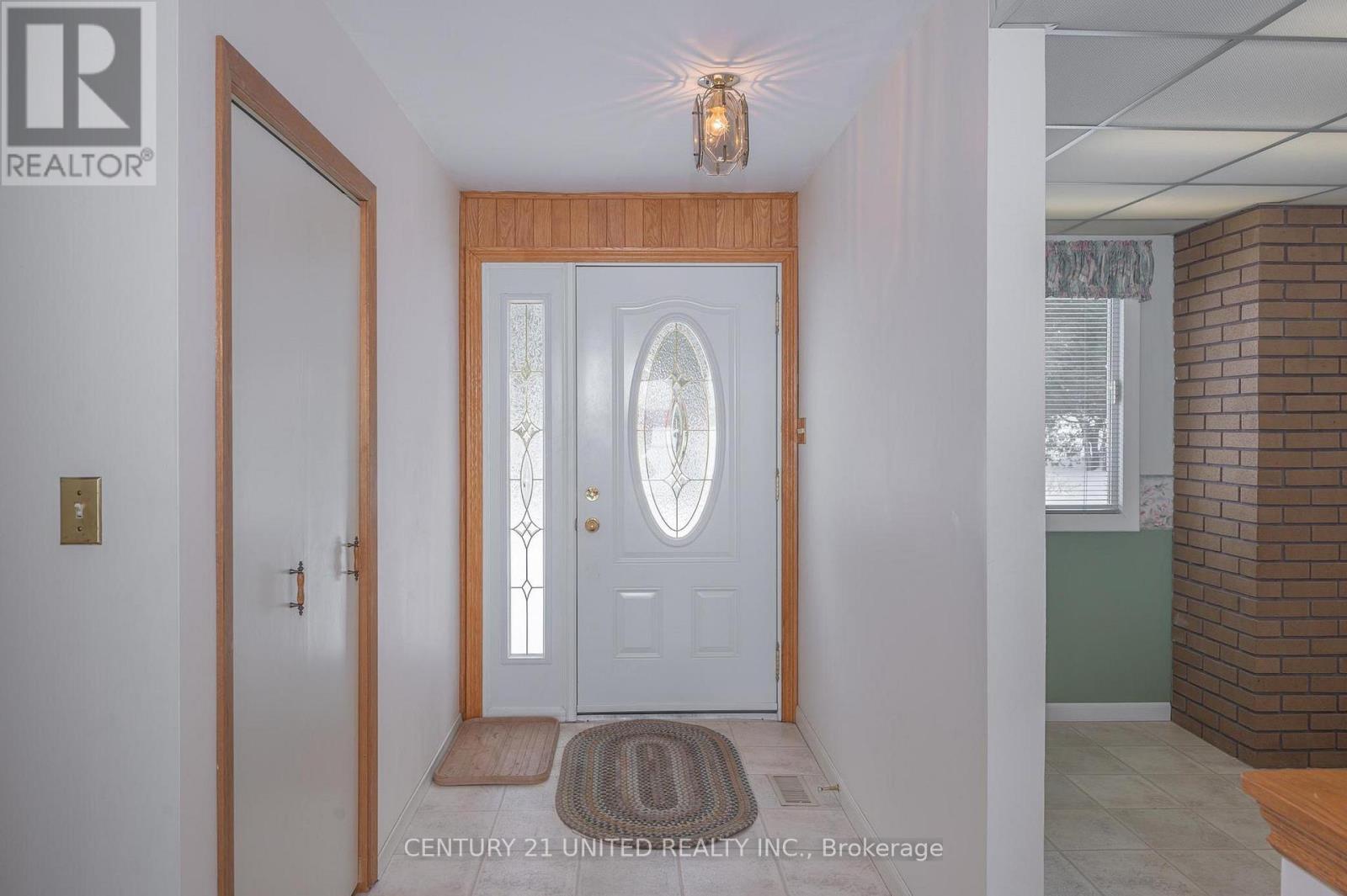 2412 Upper Chemung Drive, Selwyn, Ontario  K0L 2H0 - Photo 3 - X12839798