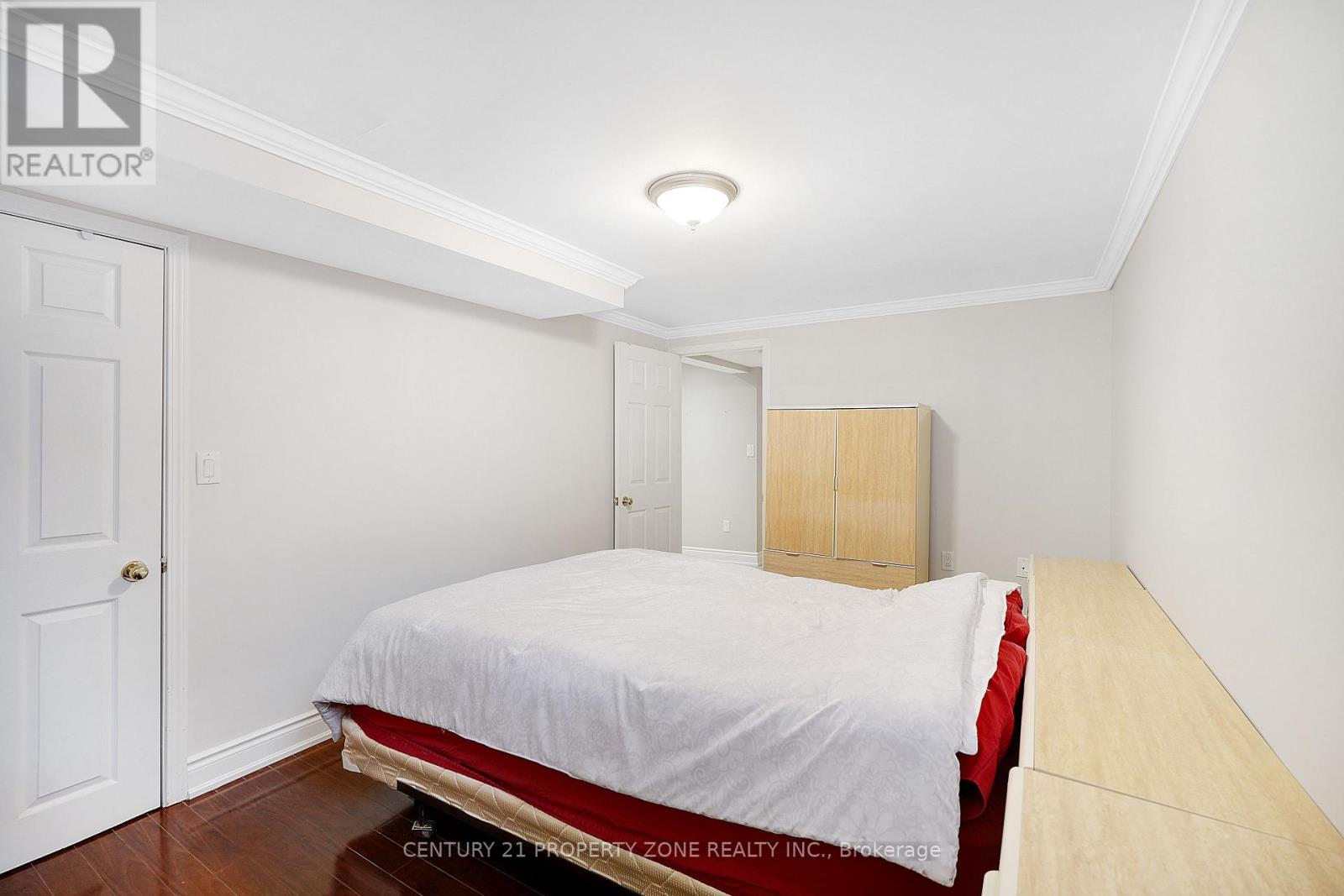 38 Castlegate Boulevard, Brampton (Bram East), Ontario  L6P 2L3 - Photo 24 - W12951540