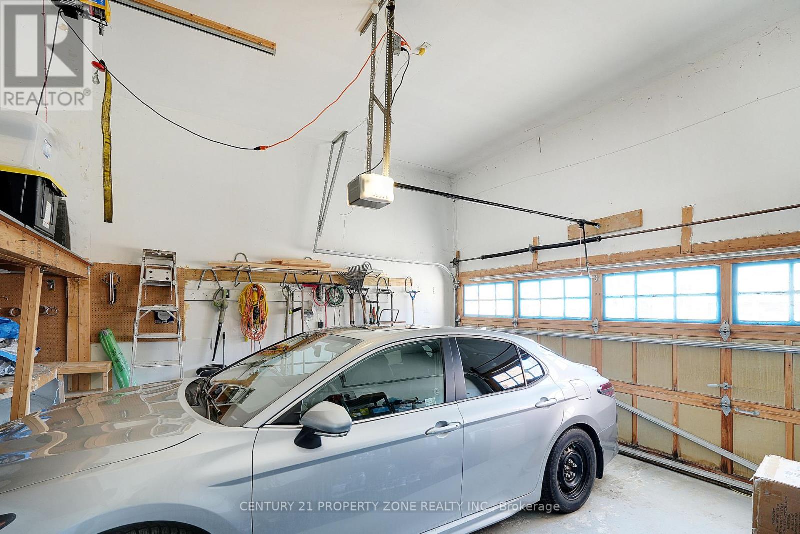 38 Castlegate Boulevard, Brampton (Bram East), Ontario  L6P 2L3 - Photo 35 - W12951540