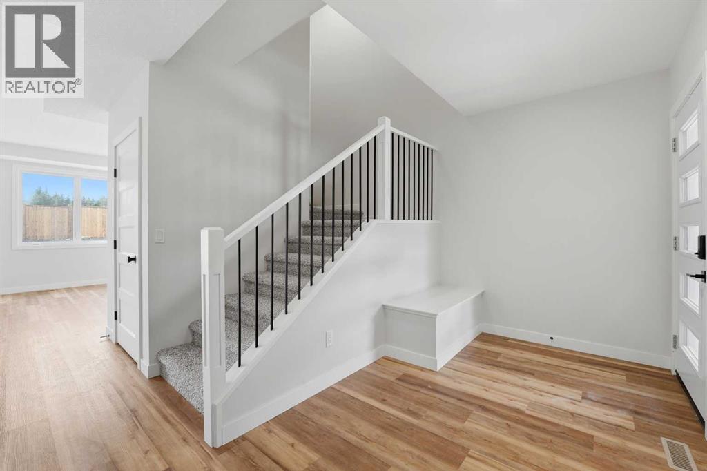 117 Crestview Boulevard, Sylvan Lake, Alberta  T4S 0V8 - Photo 8 - A2273680