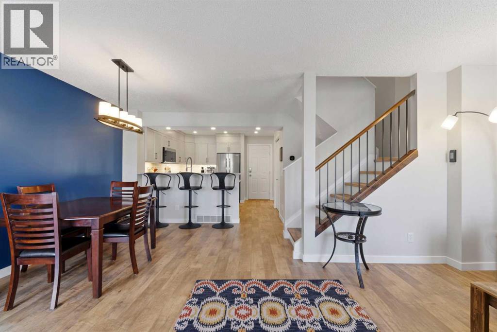 85 Cedarview Mews SW, Calgary, Alberta  T2W 6H8 - Photo 8 - A2298844