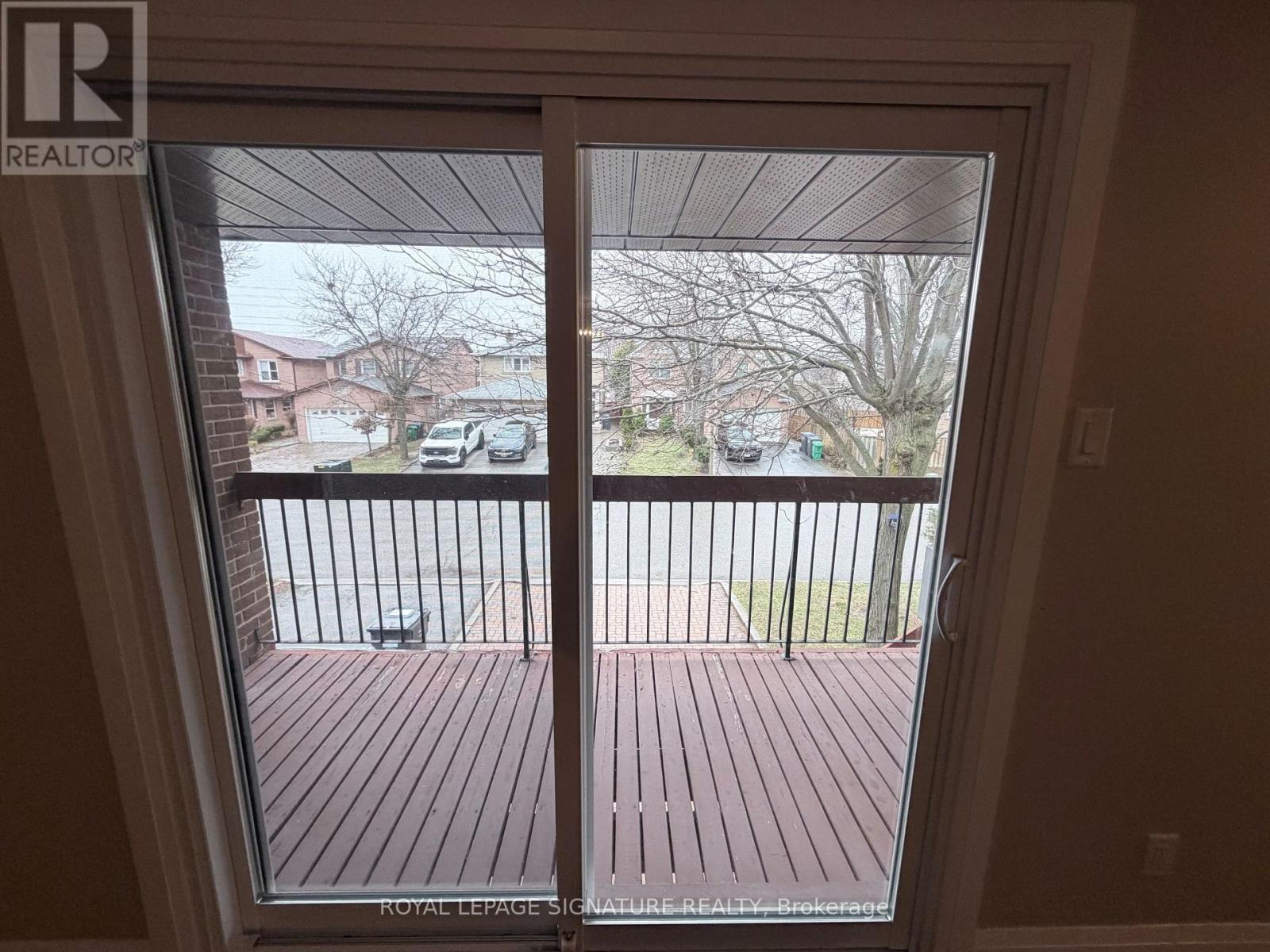 4194 Tea Garden Circle, Mississauga, Ontario  L5B 2W8 - Photo 11 - W12838112