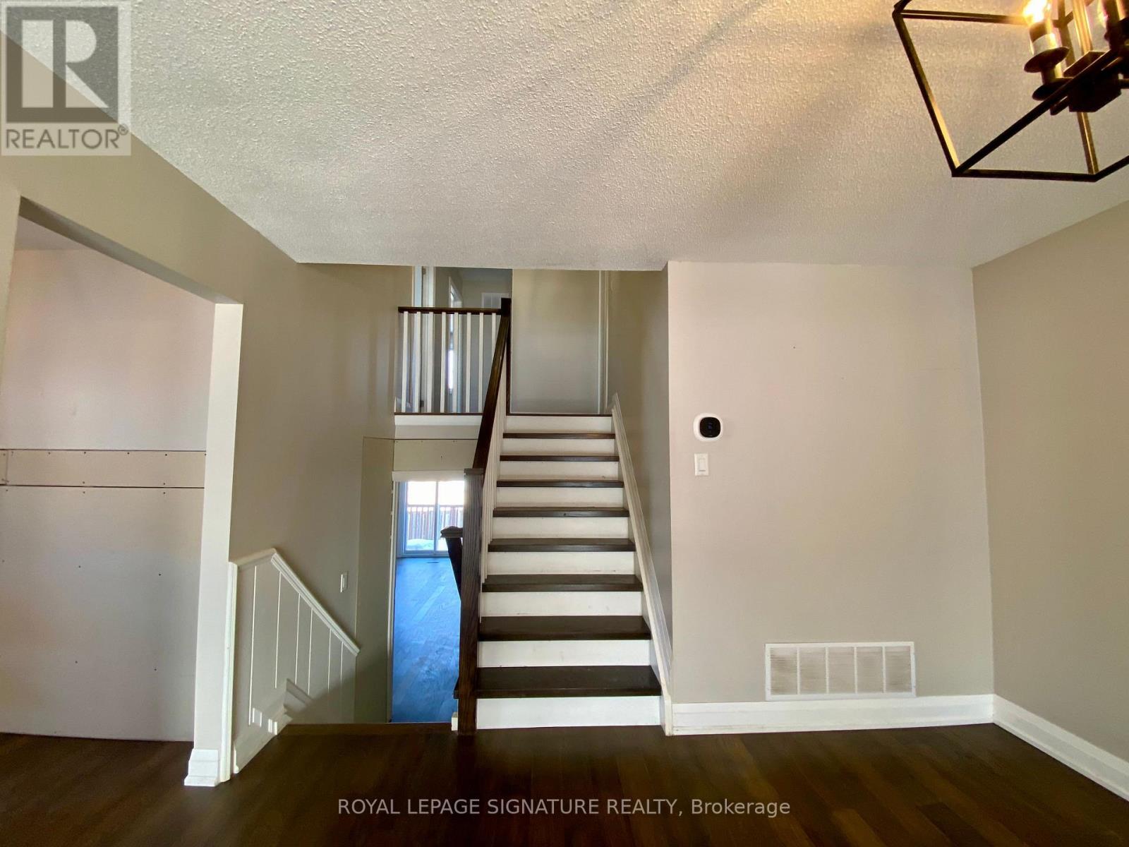 4194 Tea Garden Circle, Mississauga, Ontario  L5B 2W8 - Photo 22 - W12838112