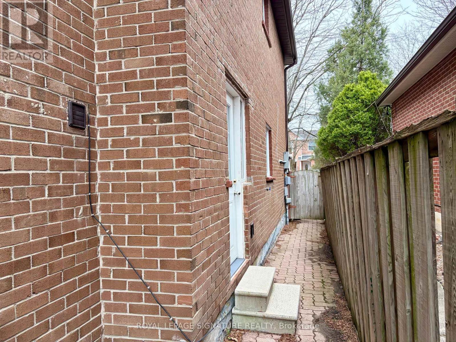 4194 Tea Garden Circle, Mississauga, Ontario  L5B 2W8 - Photo 44 - W12838112