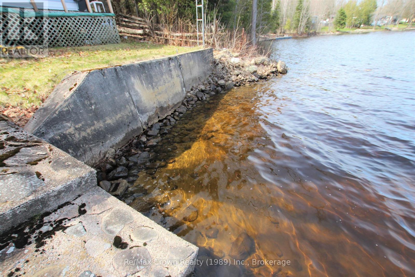 17 Riverview Lane, Parry Sound Remote Area, Ontario  P0H 2R0 - Photo 8 - X12957138