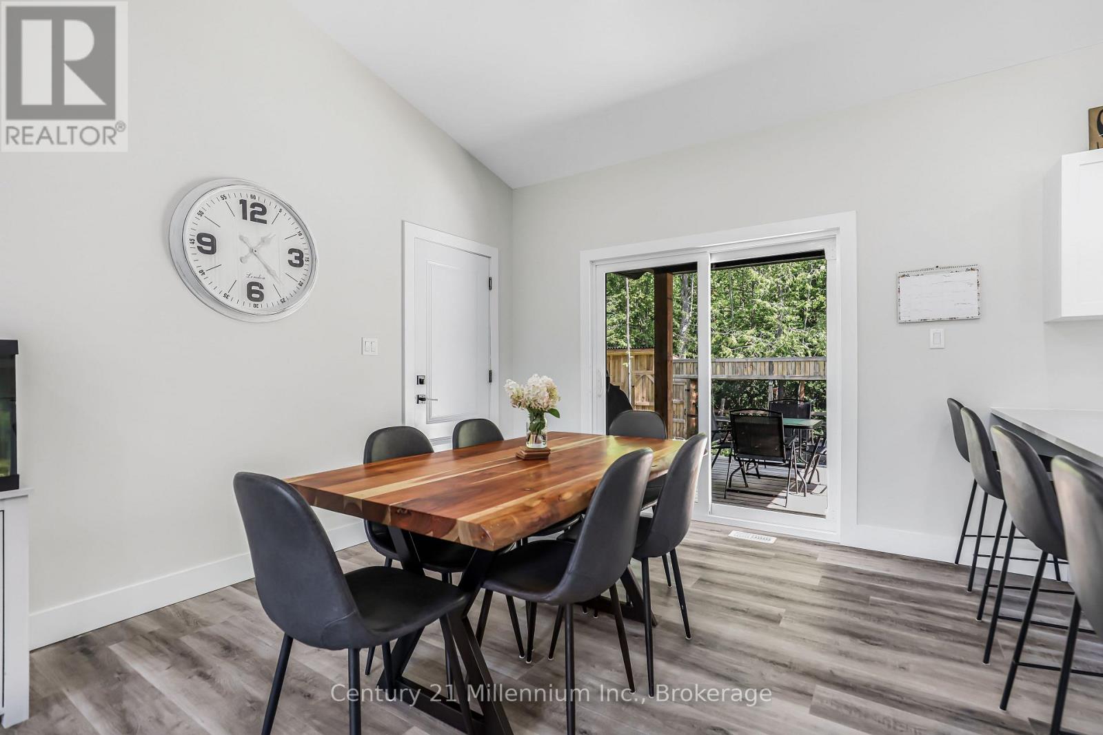 23 Hemlock Road, South Bruce Peninsula, Ontario  N0H 2T0 - Photo 18 - X12957146