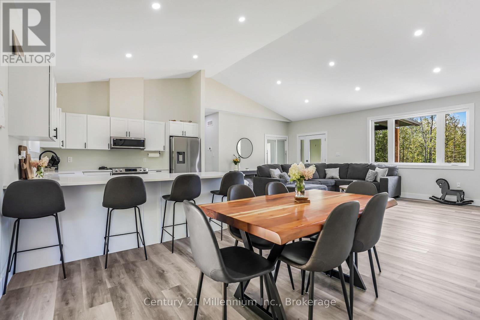 23 Hemlock Road, South Bruce Peninsula, Ontario  N0H 2T0 - Photo 19 - X12957146