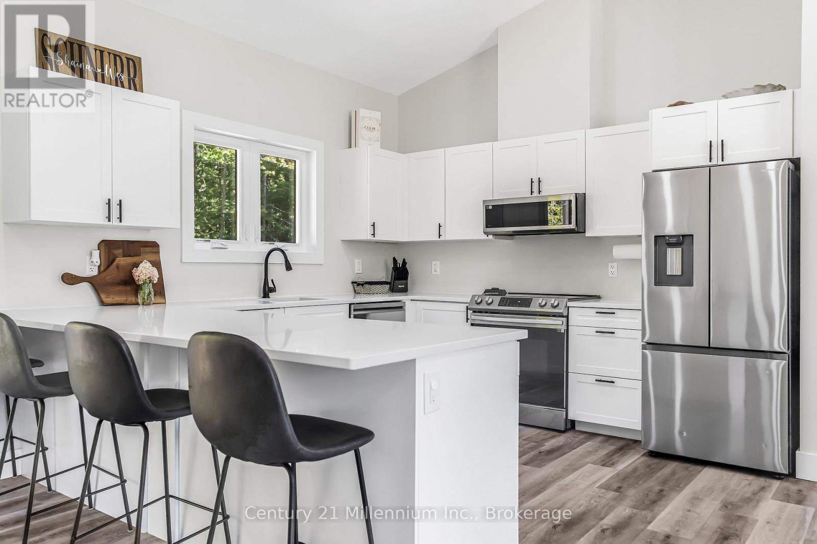 23 Hemlock Road, South Bruce Peninsula, Ontario  N0H 2T0 - Photo 21 - X12957146