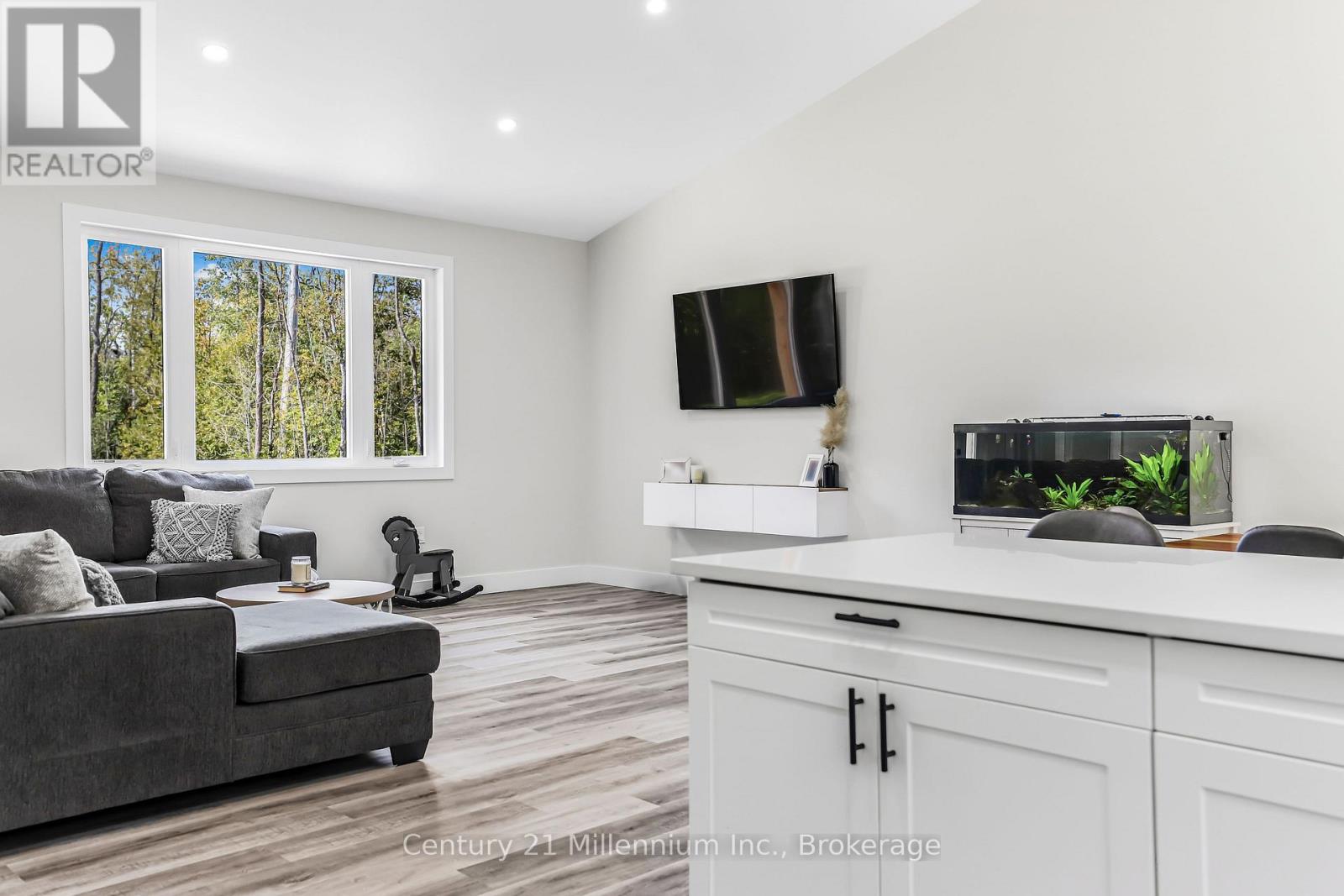 23 Hemlock Road, South Bruce Peninsula, Ontario  N0H 2T0 - Photo 27 - X12957146