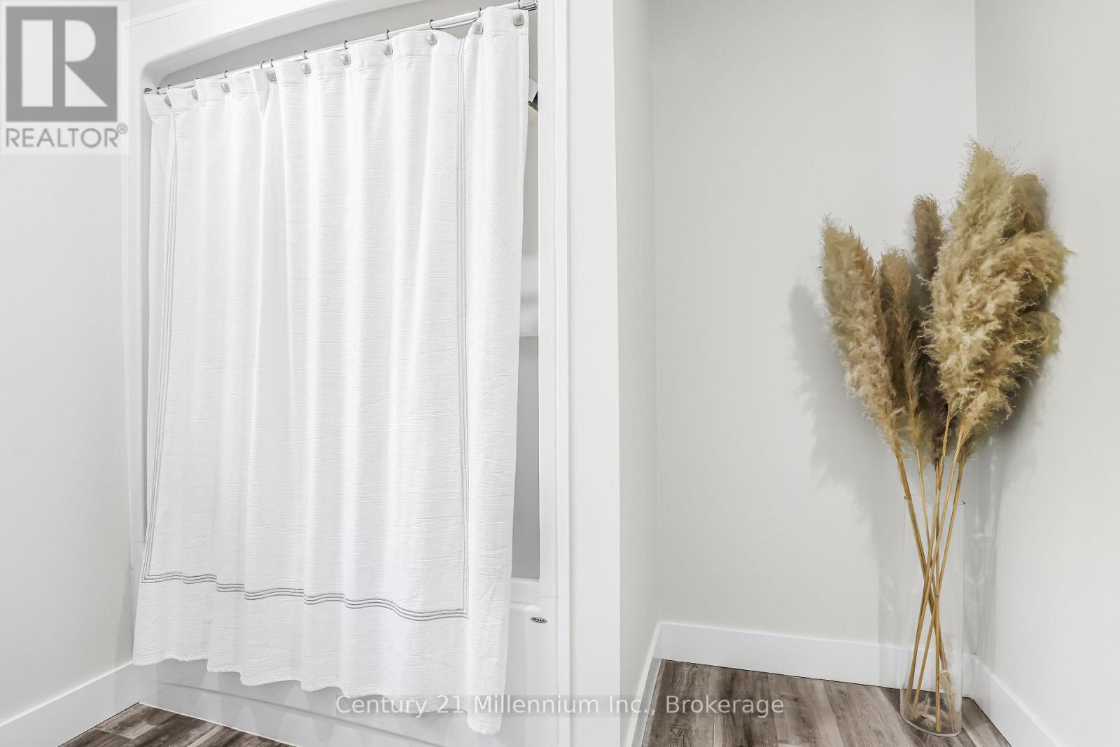 23 Hemlock Road, South Bruce Peninsula, Ontario  N0H 2T0 - Photo 39 - X12957146