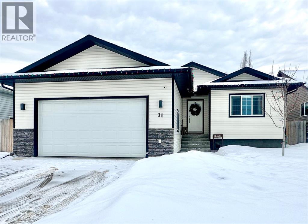 11 Abraham Drive, Whitecourt, Alberta  T7S 0E3 - Photo 1 - A2282462