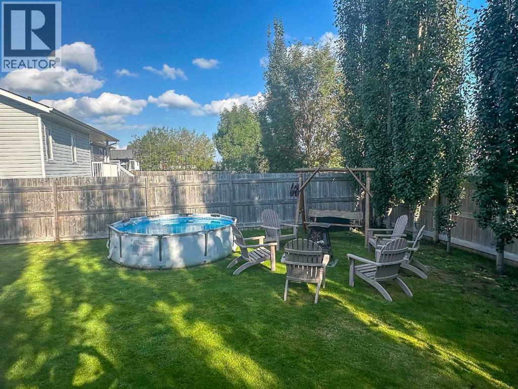 11 Abraham Drive, Whitecourt, Alberta  T7S 0E3 - Photo 3 - A2282462