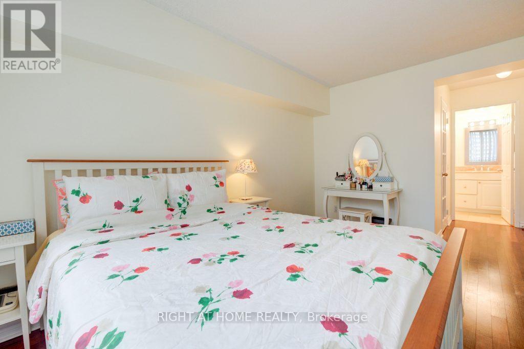 905 - 7 Bishop Avenue, Toronto, Ontario M2M 4J4 - Photo 19 - C12957110