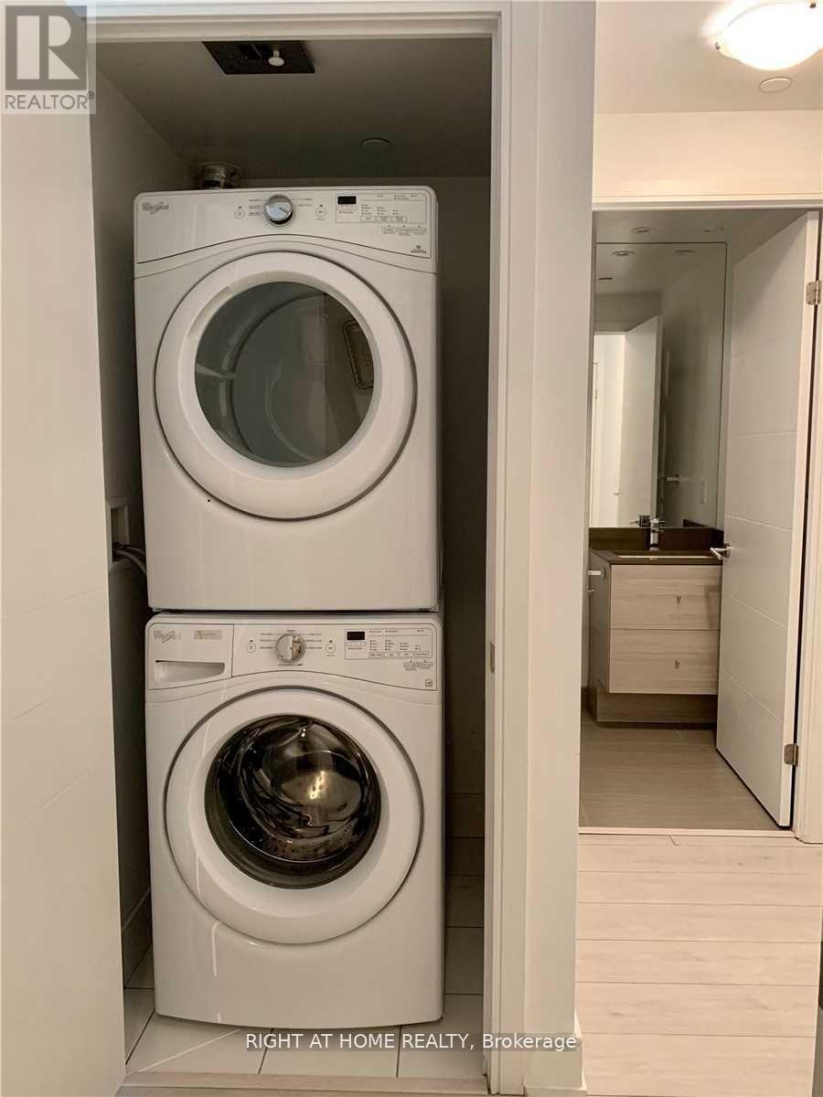 218 - 525 Adelaide Street W, Toronto, Ontario  M5V 1T6 - Photo 10 - C12957134