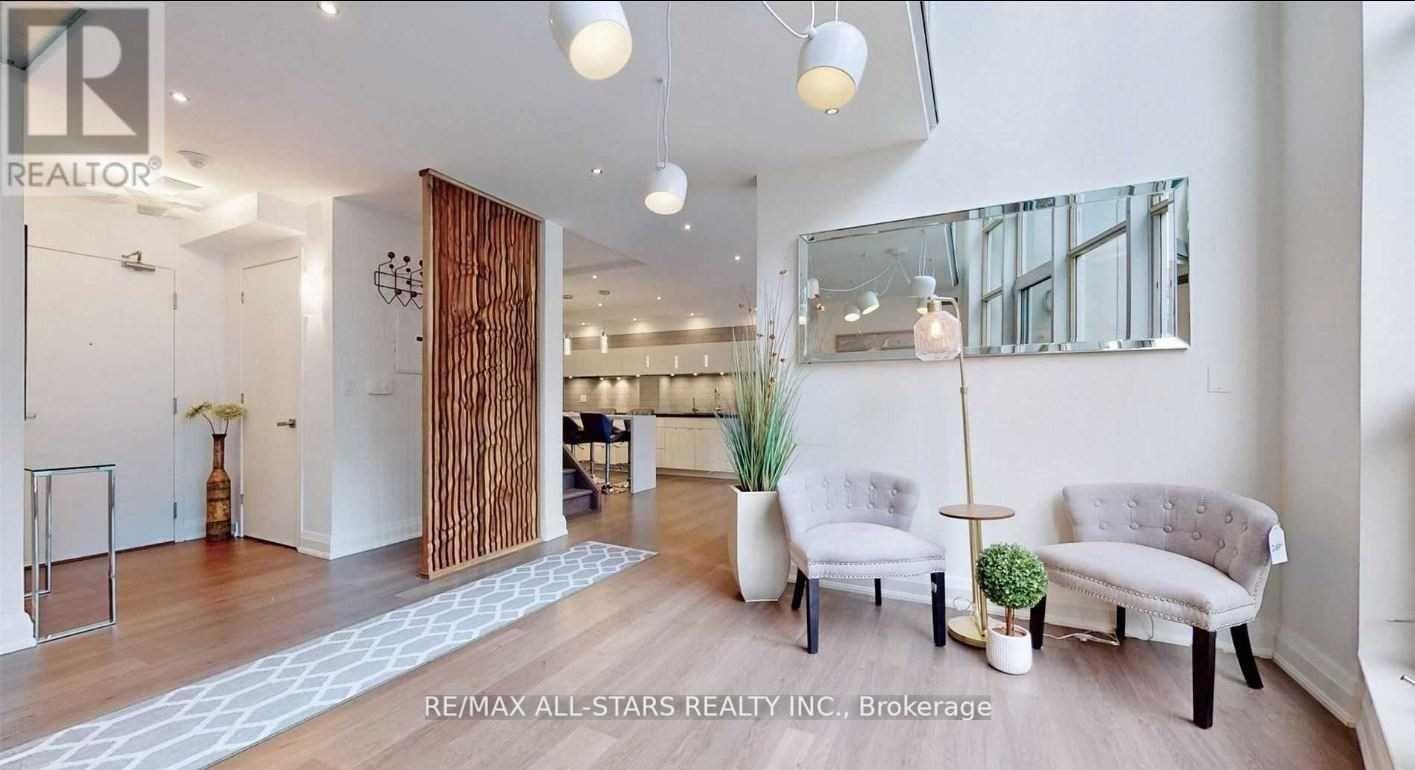 711 & 712 - 36 Blue Jays Way, Toronto, Ontario  M5V 3T3 - Photo 7 - C12957198