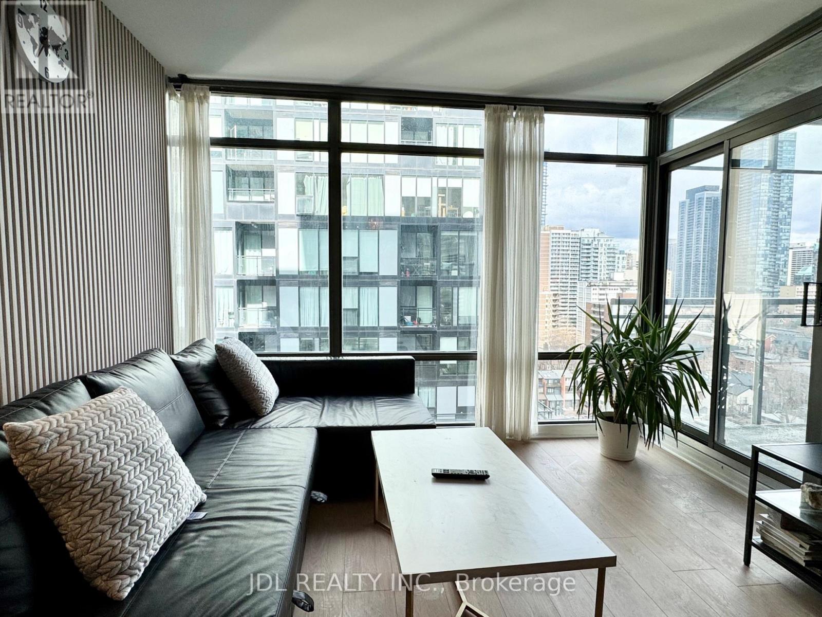 1607 - 22 Wellesley Street E, Toronto, Ontario  M4Y 1G3 - Photo 7 - C12957204