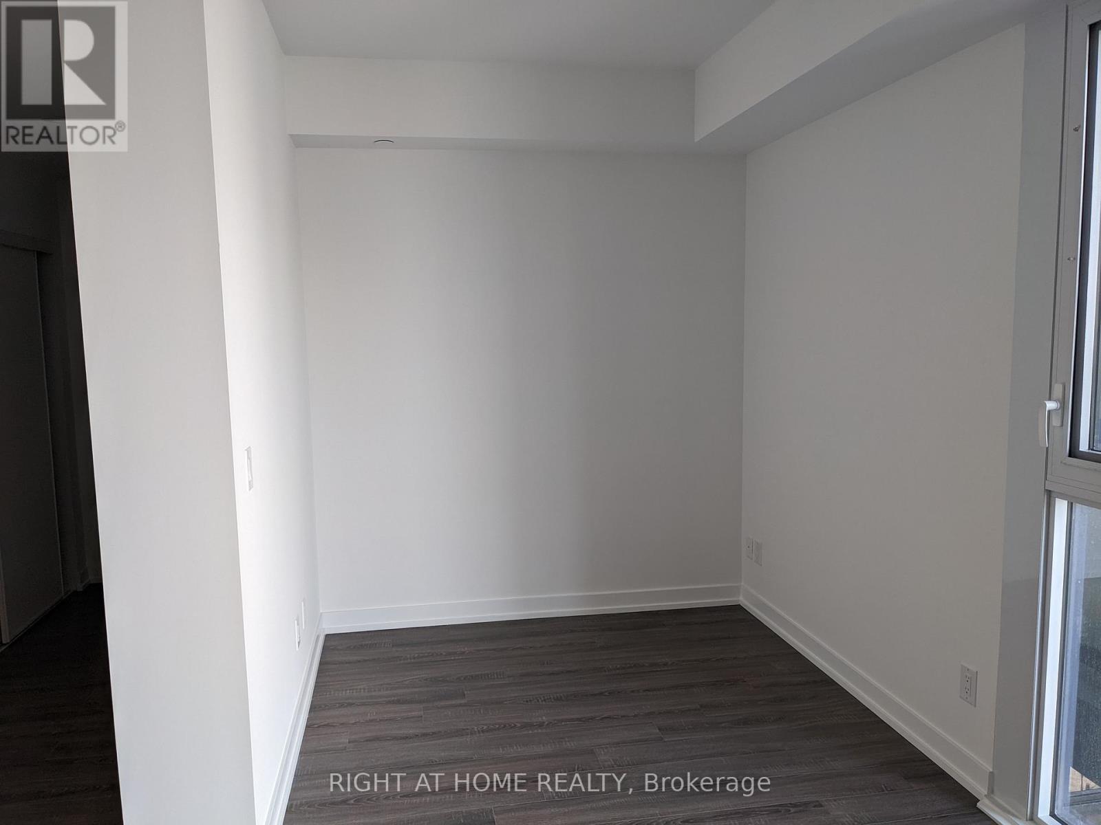 1520 - 20 Edward Street, Toronto, Ontario  M5G 0C5 - Photo 6 - C12957216