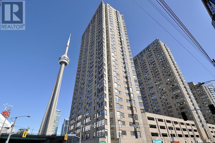 2603 - 270 QUEENS QUAY W, Toronto, Ontario