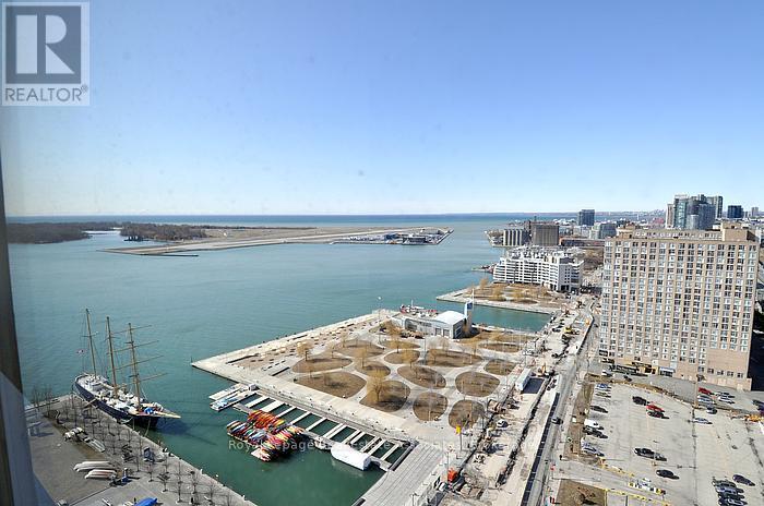 2603 - 270 Queens Quay W, Toronto, Ontario  M5J 2N4 - Photo 10 - C12957236