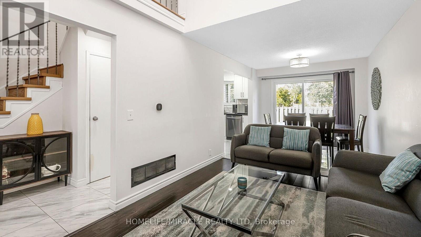 52 - 1290 Bridletowne Circle, Toronto, Ontario  M1W 2V4 - Photo 13 - E12957128