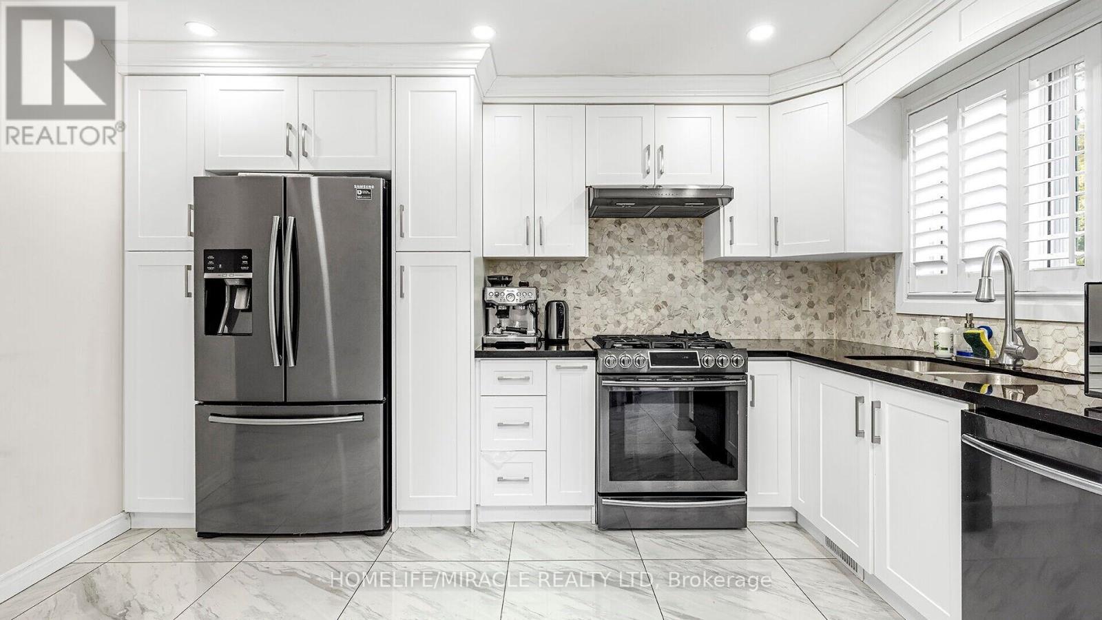 52 - 1290 Bridletowne Circle, Toronto, Ontario  M1W 2V4 - Photo 18 - E12957128