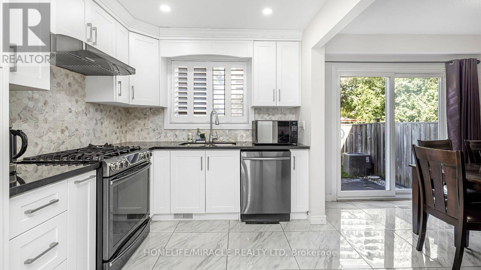 52 - 1290 Bridletowne Circle, Toronto, Ontario  M1W 2V4 - Photo 50 - E12957128