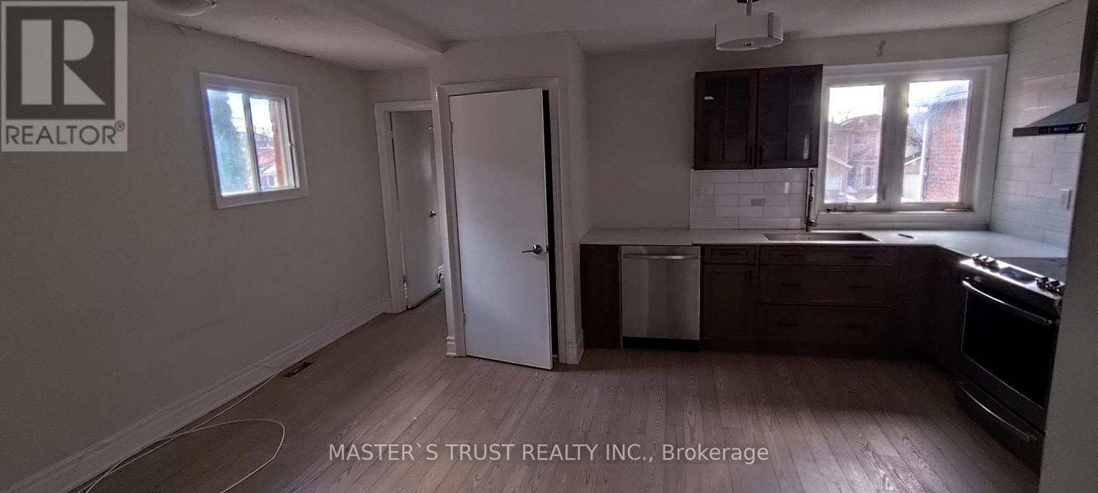 2nd Floor - 40 Whitley Castle Crescent S, Toronto, Ontario  M1V 2P6 - Photo 3 - E12957152