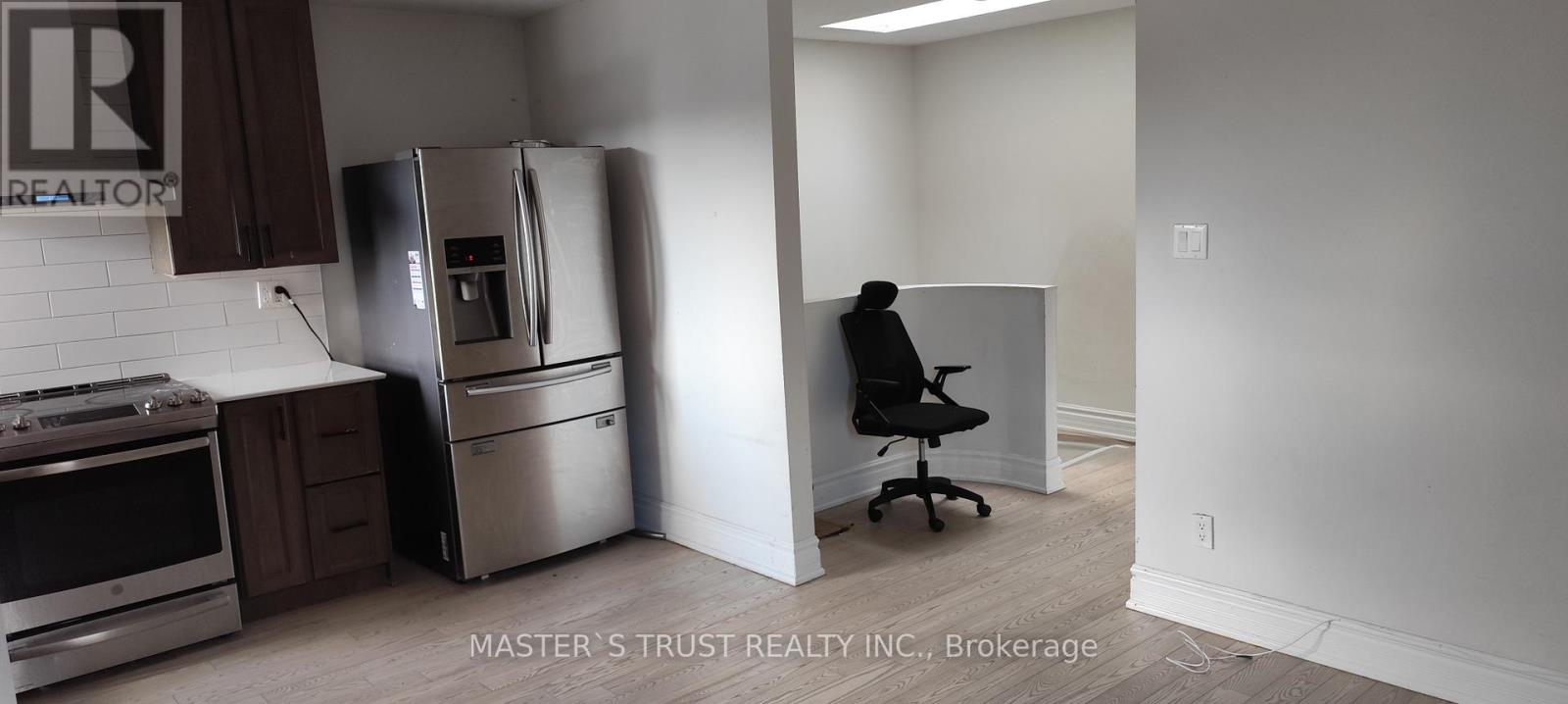 2nd Floor - 40 Whitley Castle Crescent S, Toronto, Ontario  M1V 2P6 - Photo 4 - E12957152