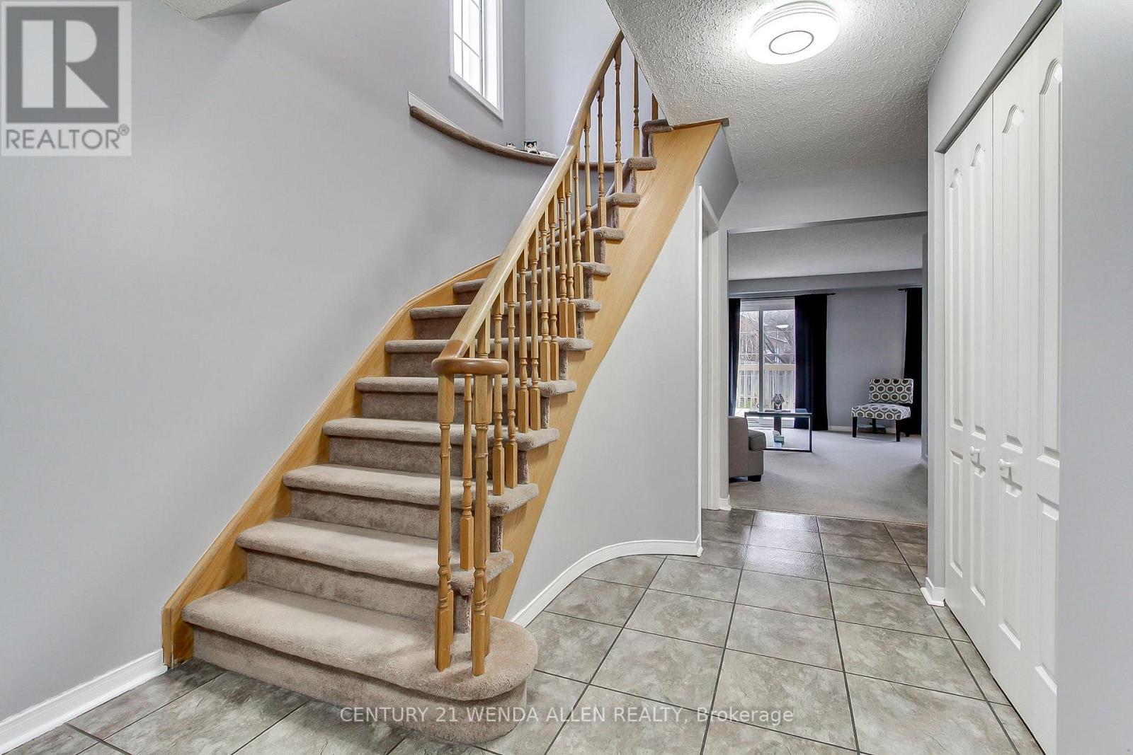 44 Bashford Road, Ajax, Ontario  L1S 3Y2 - Photo 4 - E12957176