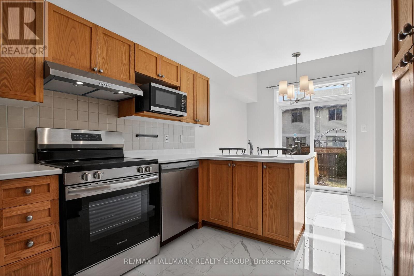 1008 Klondike Road N, Ottawa, Ontario  K2K 0C3 - Photo 17 - X12957194