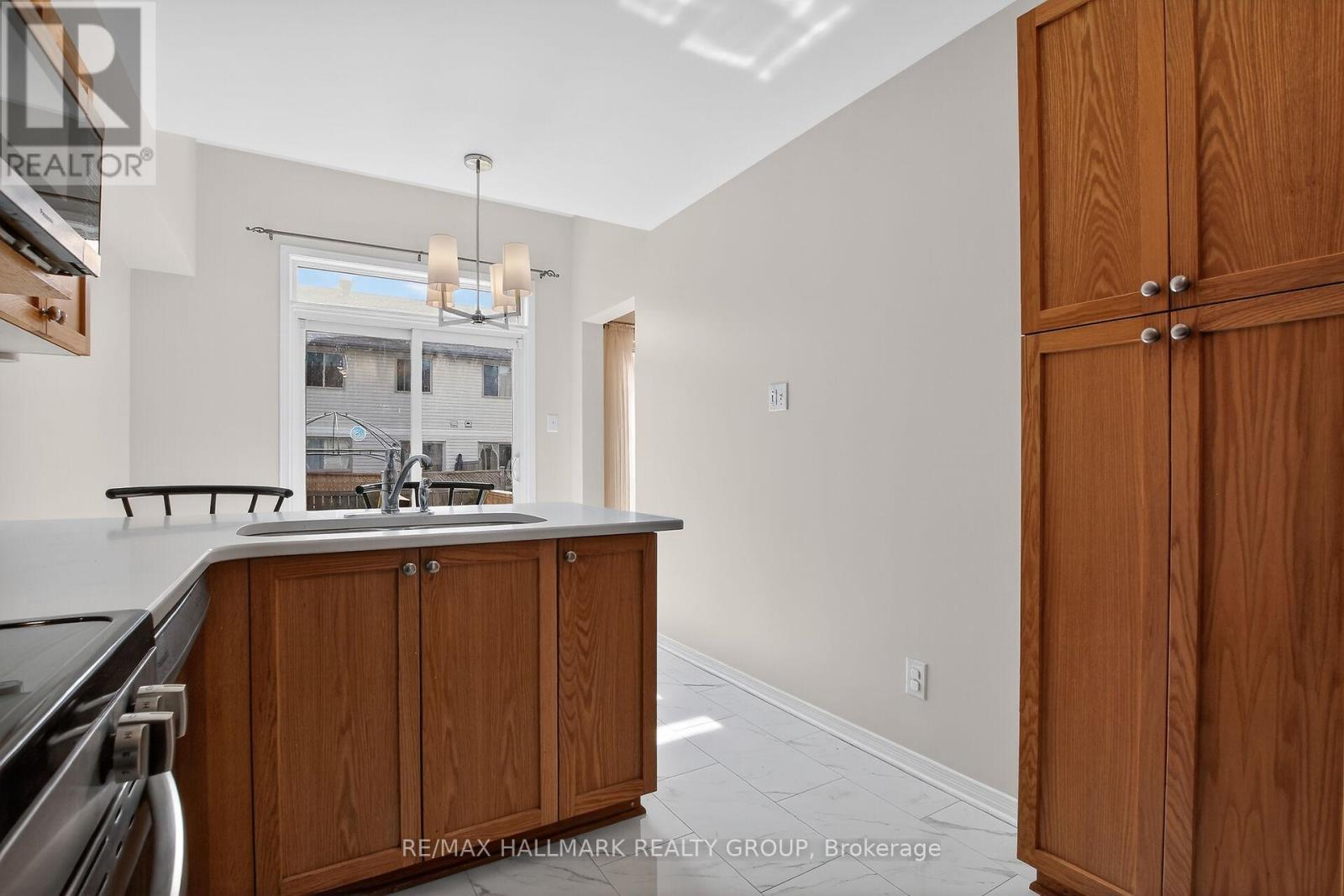 1008 Klondike Road N, Ottawa, Ontario  K2K 0C3 - Photo 18 - X12957194