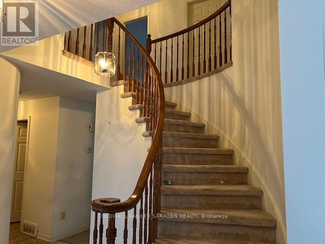 38 Bateman Drive, Ottawa, Ontario  K2G 5H4 - Photo 13 - X12957224