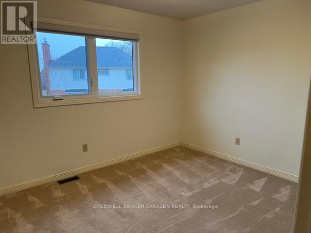 38 Bateman Drive, Ottawa, Ontario  K2G 5H4 - Photo 8 - X12957224