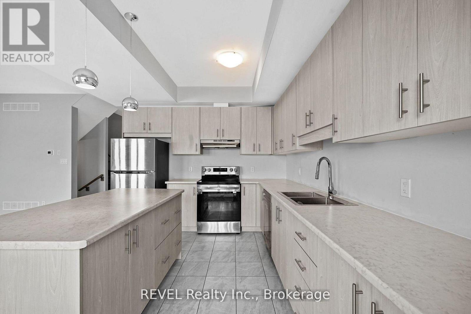 87 Renfrew Trail, Welland, Ontario  L3C 0K2 - Photo 13 - X12957192