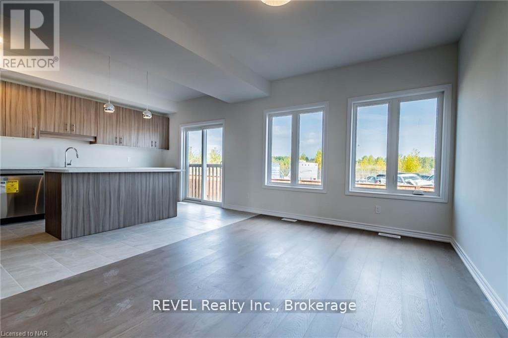 77 Renfrew Trail, Welland, Ontario  L3C 0K2 - Photo 16 - X12957200