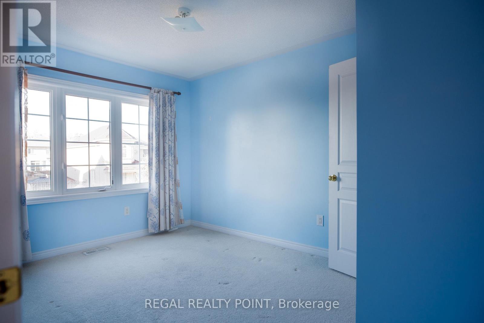 69 Maria Road, Markham, Ontario  L6E 0N9 - Photo 11 - N12957108