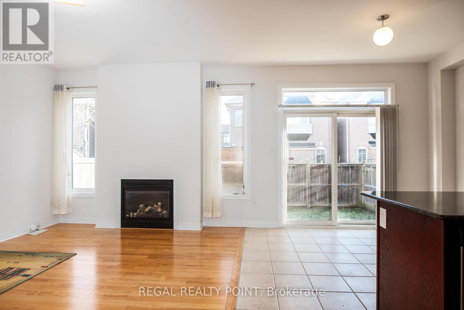 69 Maria Road, Markham, Ontario  L6E 0N9 - Photo 2 - N12957108